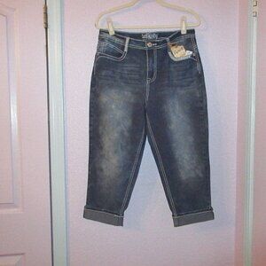 Y2K Revolt Women's Jeans Size 12 Embroidered Stretch Capri Mid Rise Dark NWT